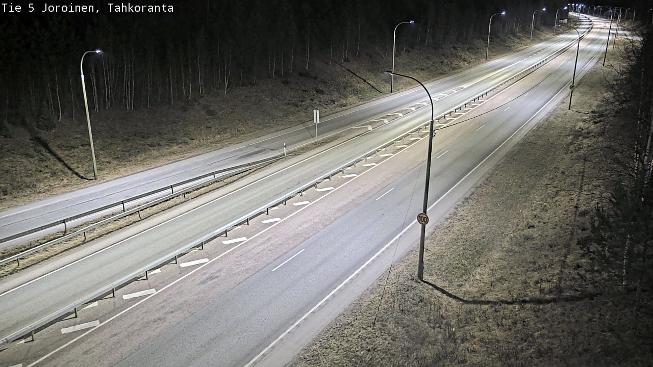 Weather Camera Image Väg 5 Jorois, Tahkoranta, Joroinen, Pohjois-Savo