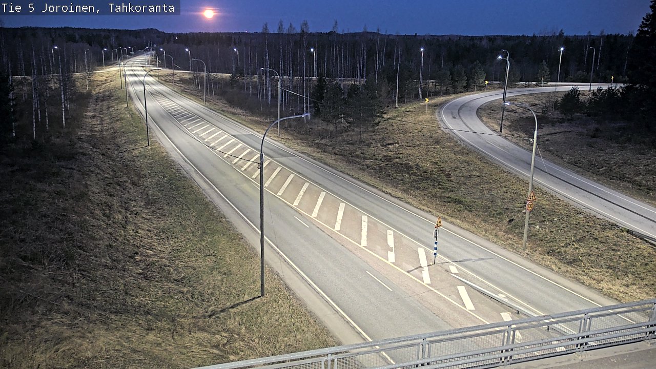 Weather Camera Image Väg 5 Jorois, Tahkoranta, Joroinen, Pohjois-Savo
