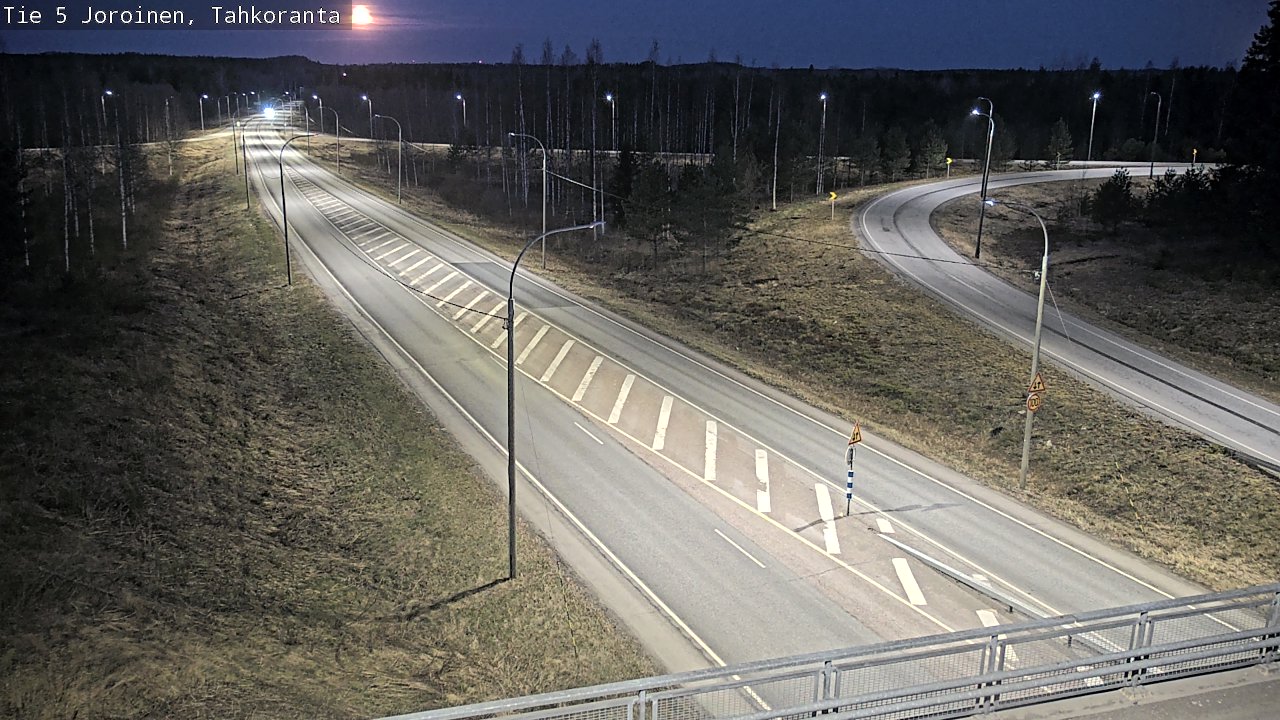 Weather Camera Image Väg 5 Jorois, Tahkoranta, Joroinen, Pohjois-Savo