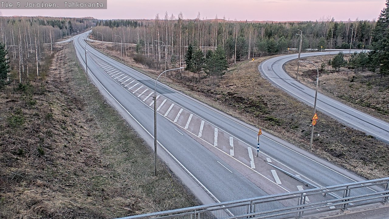 Weather Camera Image Väg 5 Jorois, Tahkoranta, Joroinen, Pohjois-Savo