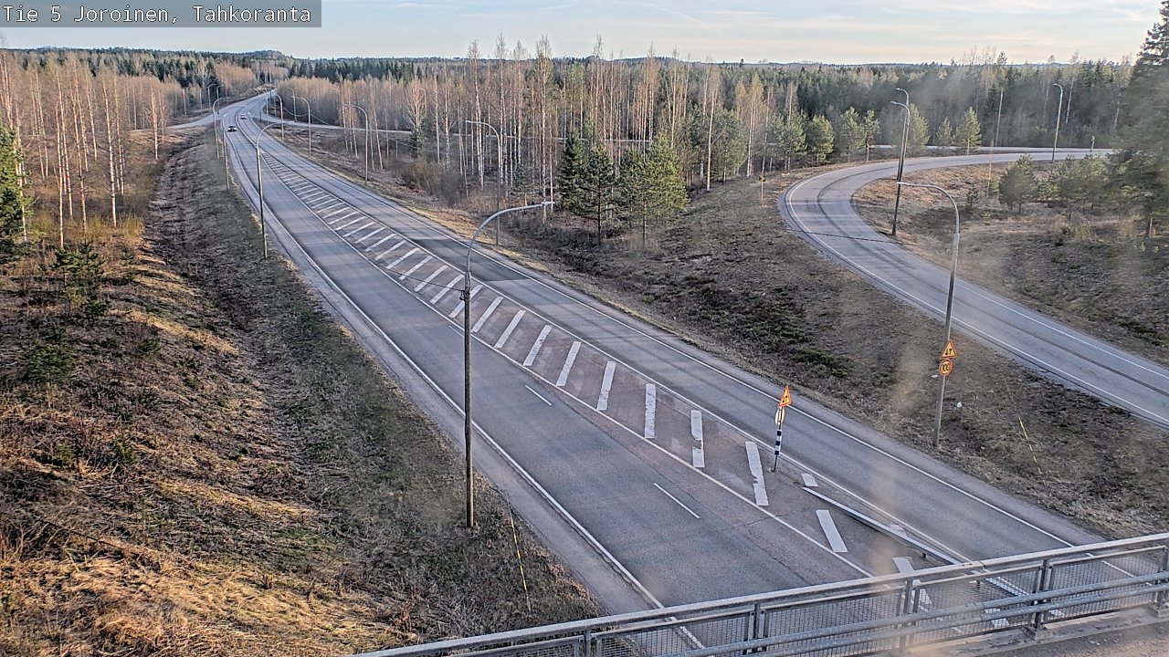 Weather Camera Image Väg 5 Jorois, Tahkoranta, Joroinen, Pohjois-Savo