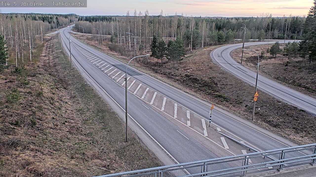Weather Camera Image Väg 5 Jorois, Tahkoranta, Joroinen, Pohjois-Savo