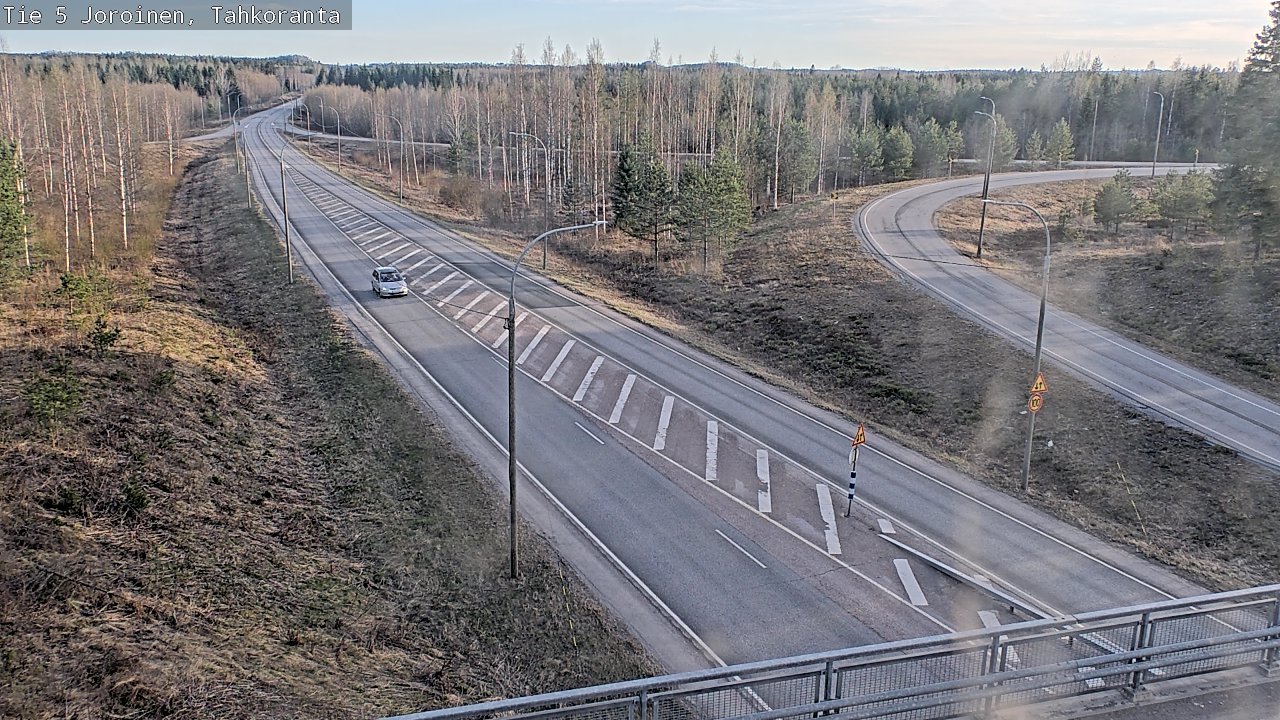 Weather Camera Image Väg 5 Jorois, Tahkoranta, Joroinen, Pohjois-Savo