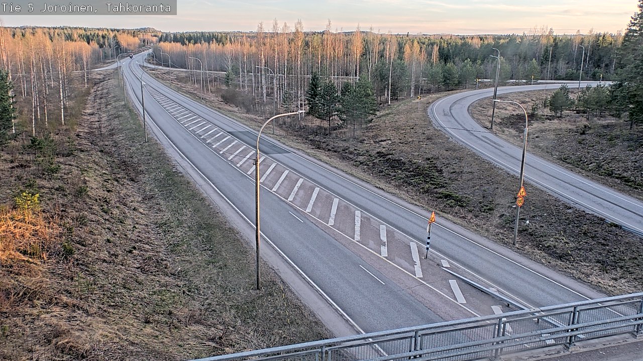 Weather Camera Image Väg 5 Jorois, Tahkoranta, Joroinen, Pohjois-Savo