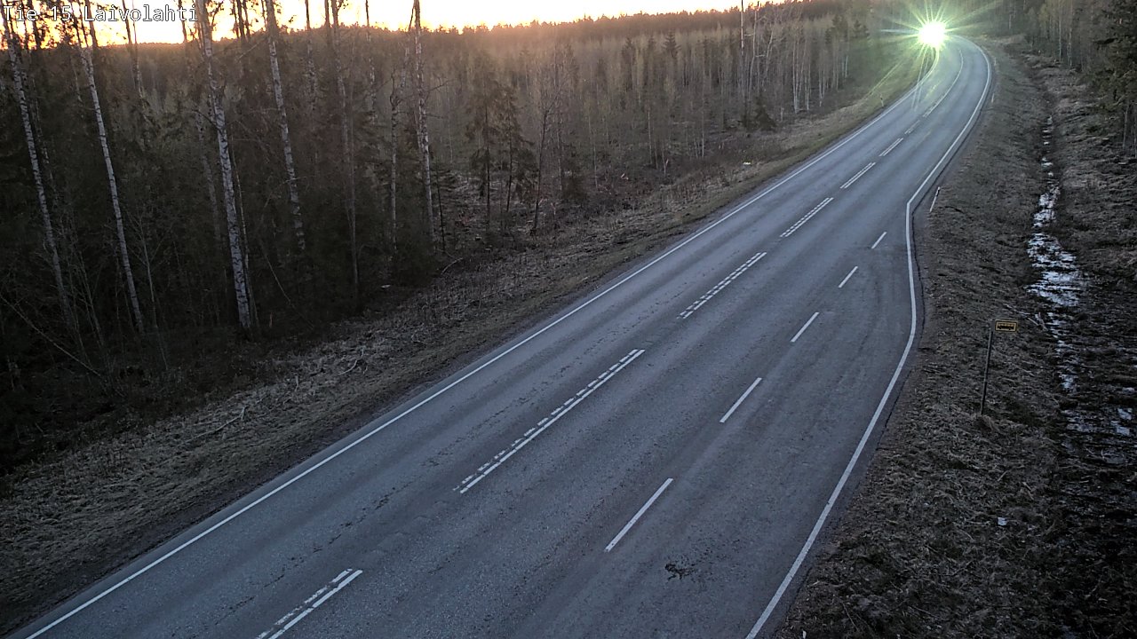 Weather Camera Image Väg 15 Laivolahti, Mäntyharju, Etelä-Savo