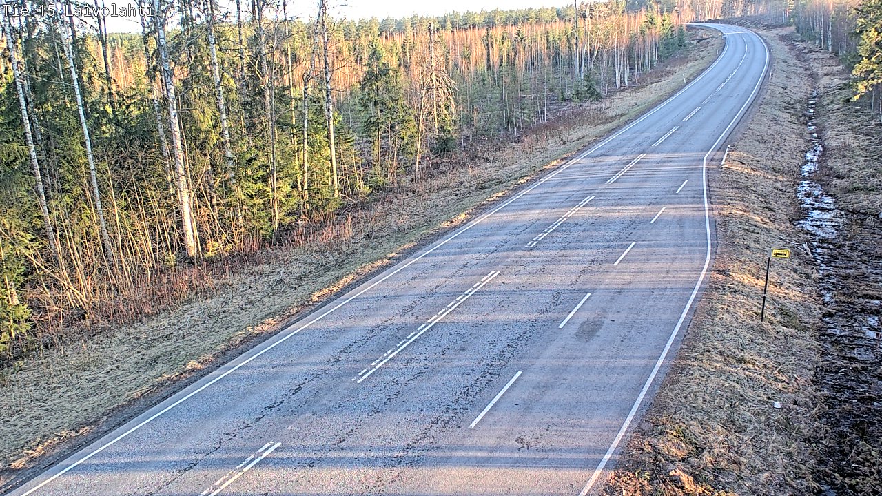 Weather Camera Image Väg 15 Laivolahti, Mäntyharju, Etelä-Savo