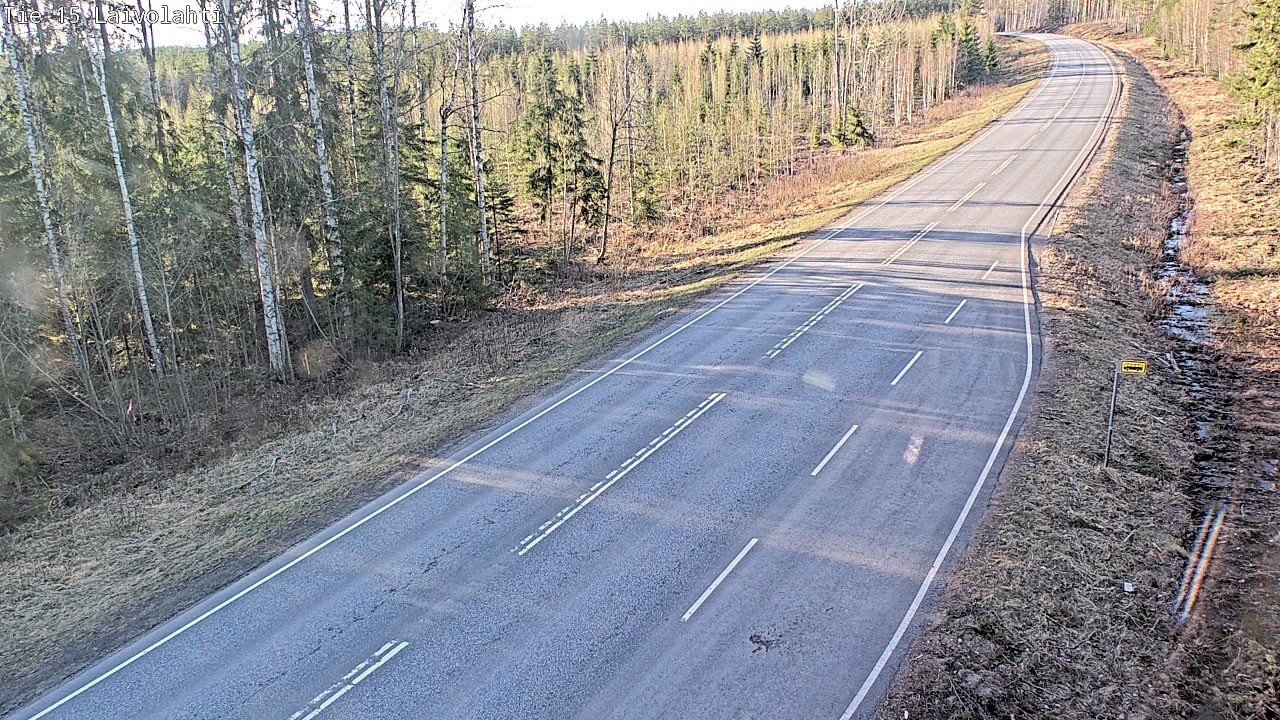 Weather Camera Image Väg 15 Laivolahti, Mäntyharju, Etelä-Savo