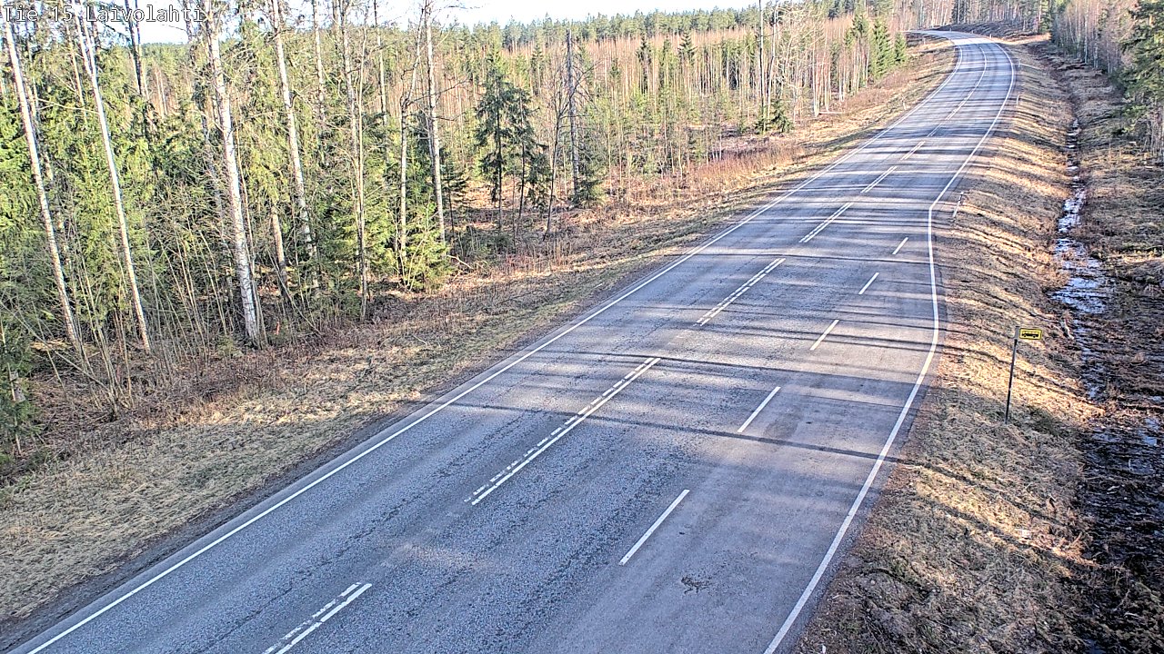 Weather Camera Image Väg 15 Laivolahti, Mäntyharju, Etelä-Savo