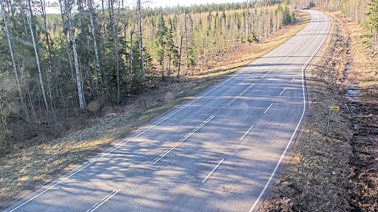 Weather Camera Image Väg 15 Laivolahti, Mäntyharju, Etelä-Savo