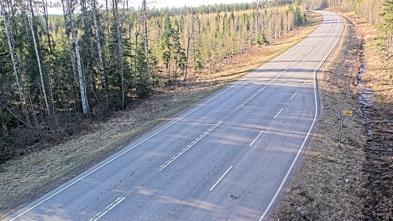 Weather Camera Image Väg 15 Laivolahti, Mäntyharju, Etelä-Savo