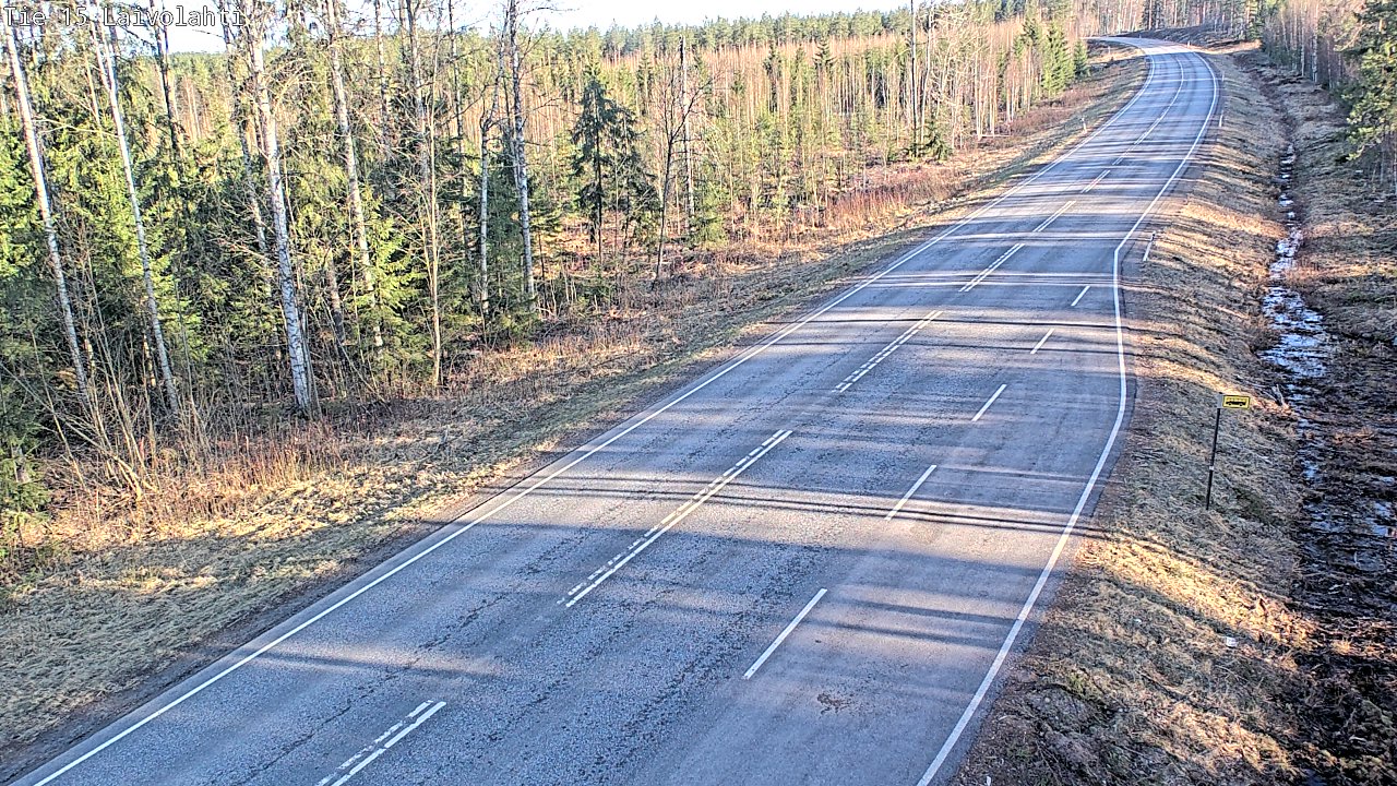 Weather Camera Image Väg 15 Laivolahti, Mäntyharju, Etelä-Savo