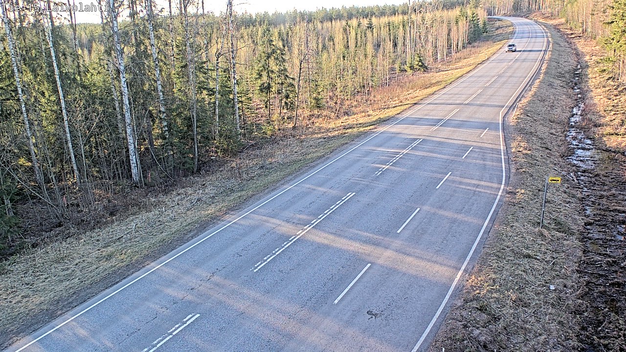 Weather Camera Image Väg 15 Laivolahti, Mäntyharju, Etelä-Savo