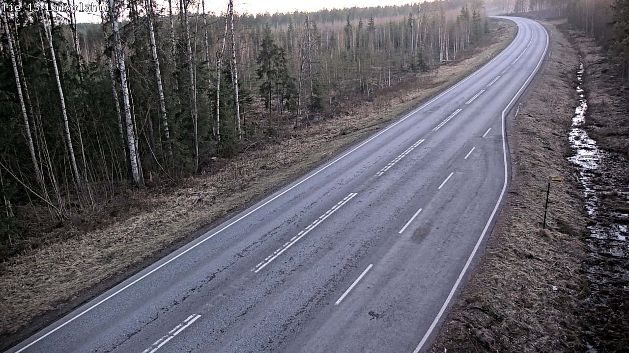 Weather Camera Image Väg 15 Laivolahti, Mäntyharju, Etelä-Savo