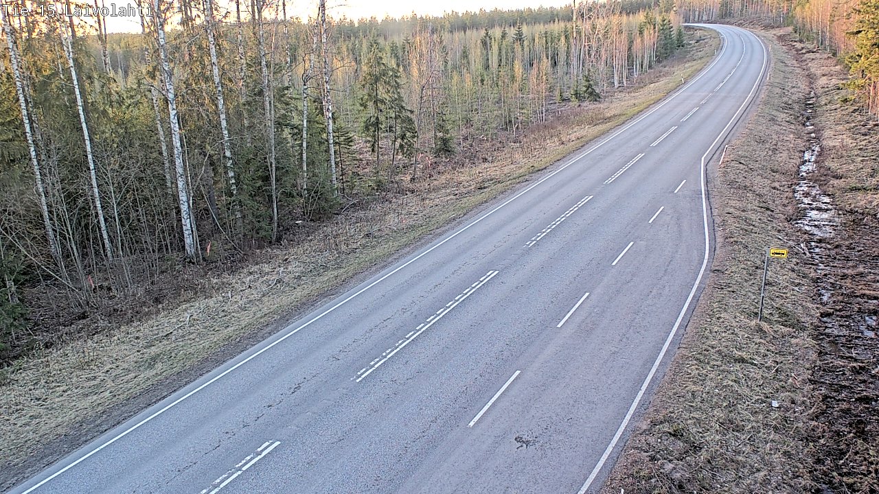 Weather Camera Image Väg 15 Laivolahti, Mäntyharju, Etelä-Savo