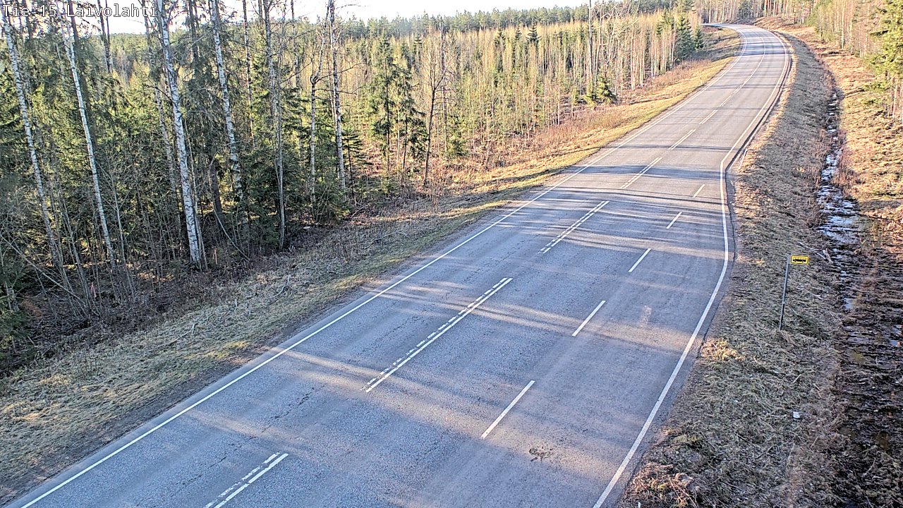 Weather Camera Image Väg 15 Laivolahti, Mäntyharju, Etelä-Savo