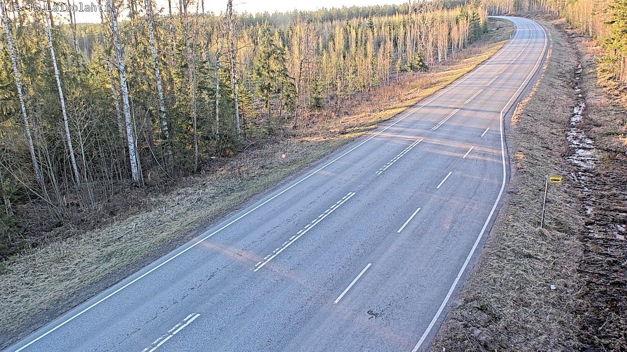 Weather Camera Image Väg 15 Laivolahti, Mäntyharju, Etelä-Savo