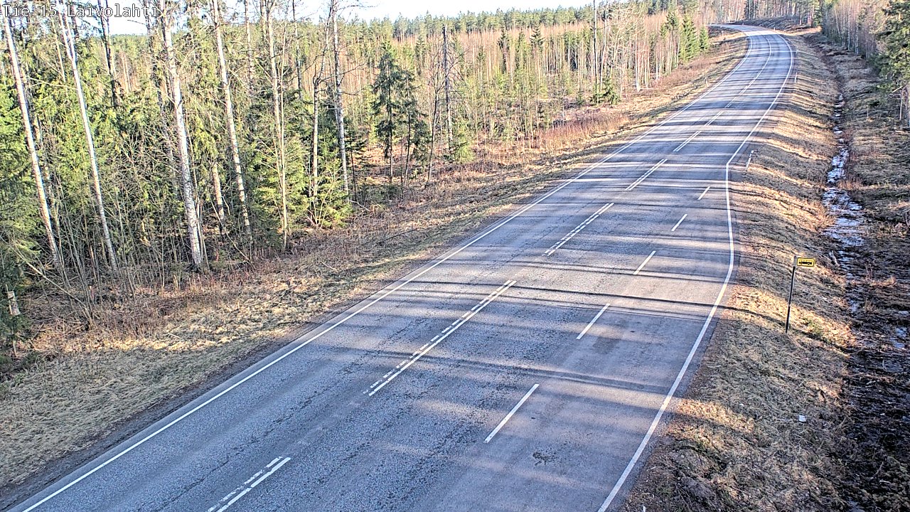 Weather Camera Image Väg 15 Laivolahti, Mäntyharju, Etelä-Savo