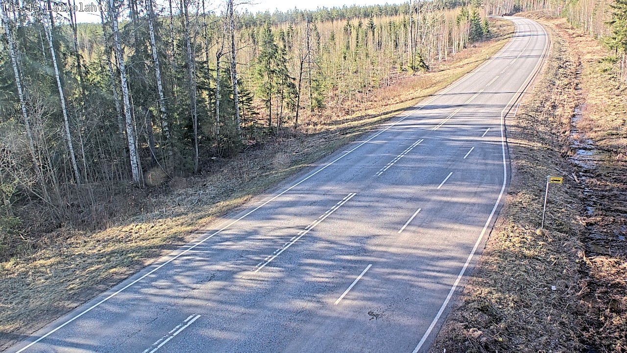 Weather Camera Image Väg 15 Laivolahti, Mäntyharju, Etelä-Savo