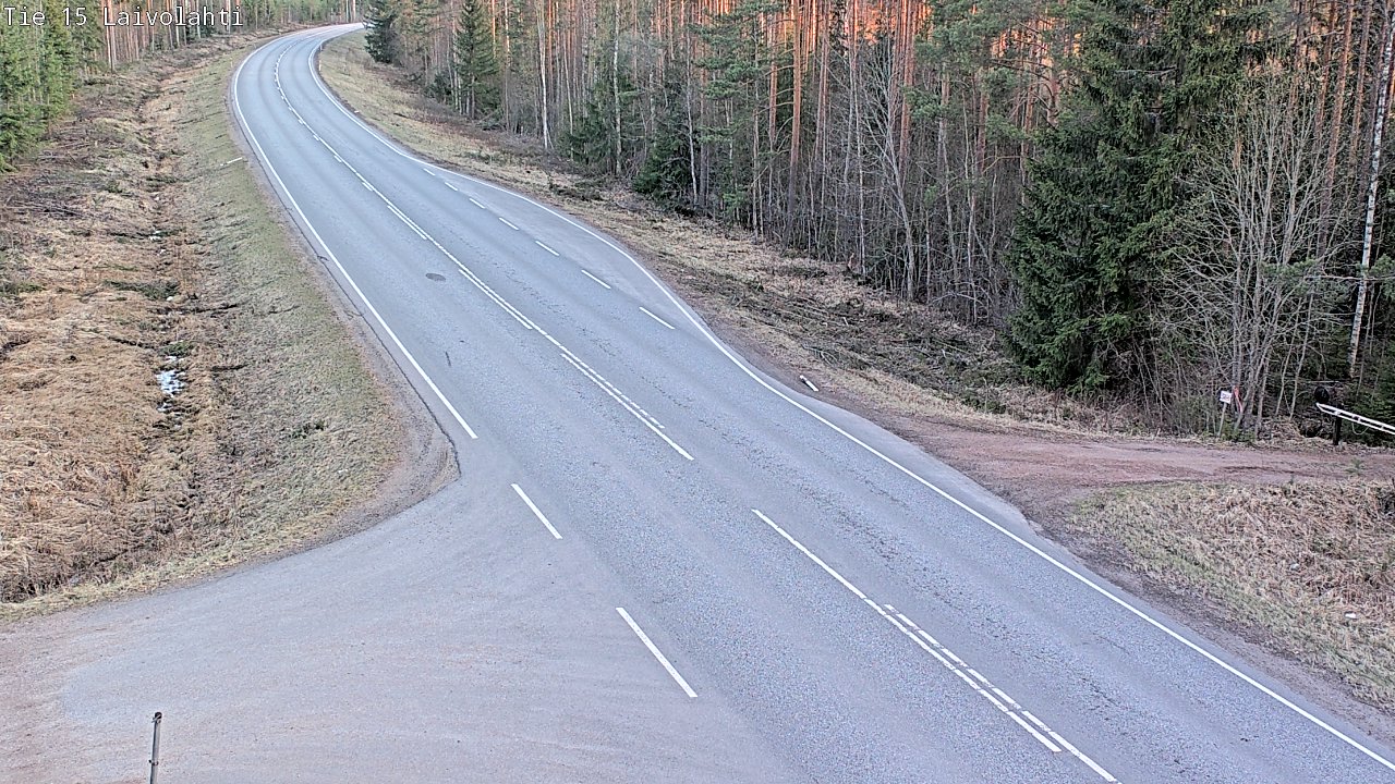 Weather Camera Image Väg 15 Laivolahti, Mäntyharju, Etelä-Savo