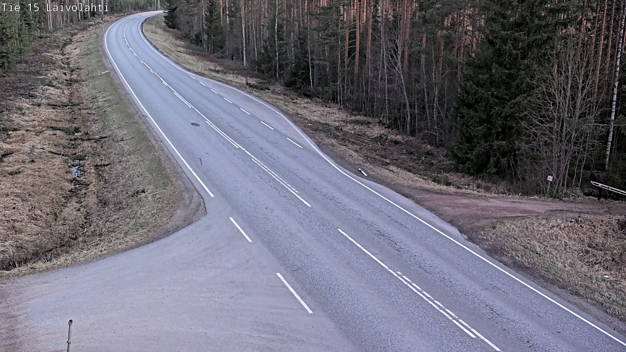 Weather Camera Image Väg 15 Laivolahti, Mäntyharju, Etelä-Savo