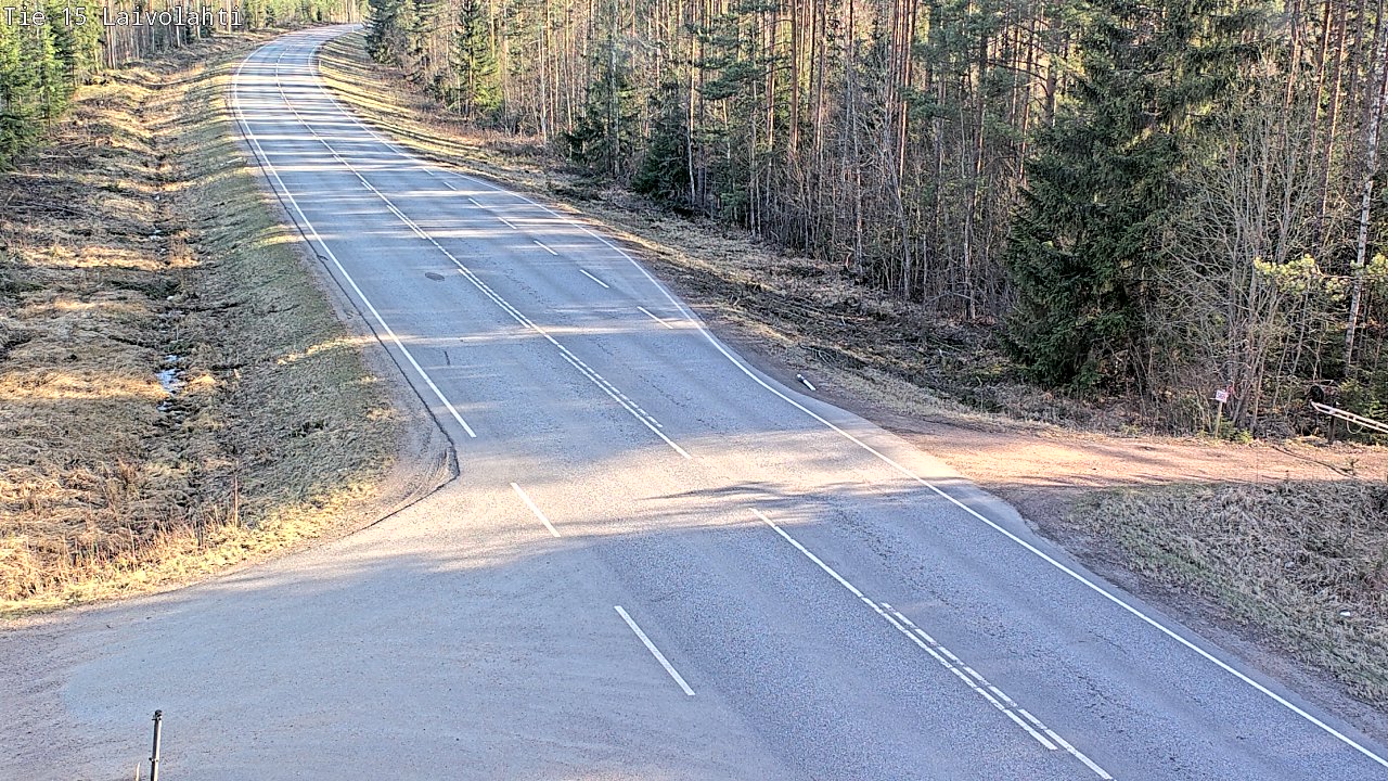 Weather Camera Image Väg 15 Laivolahti, Mäntyharju, Etelä-Savo