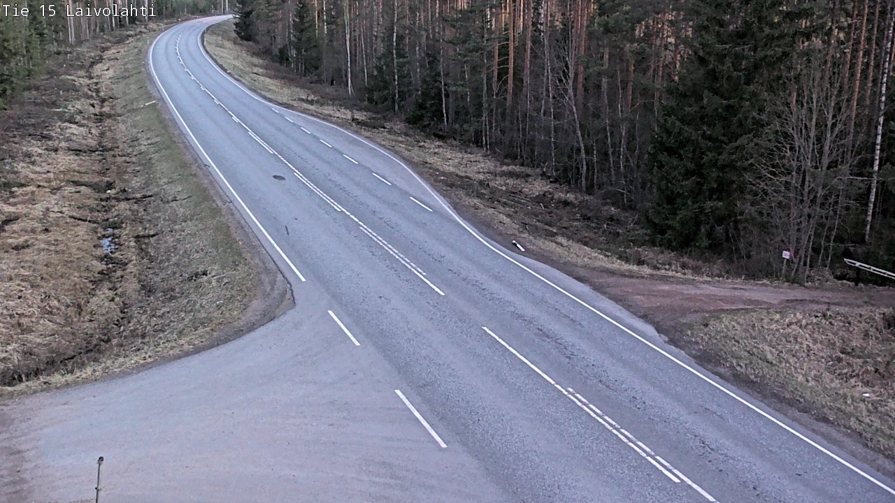 Weather Camera Image Väg 15 Laivolahti, Mäntyharju, Etelä-Savo