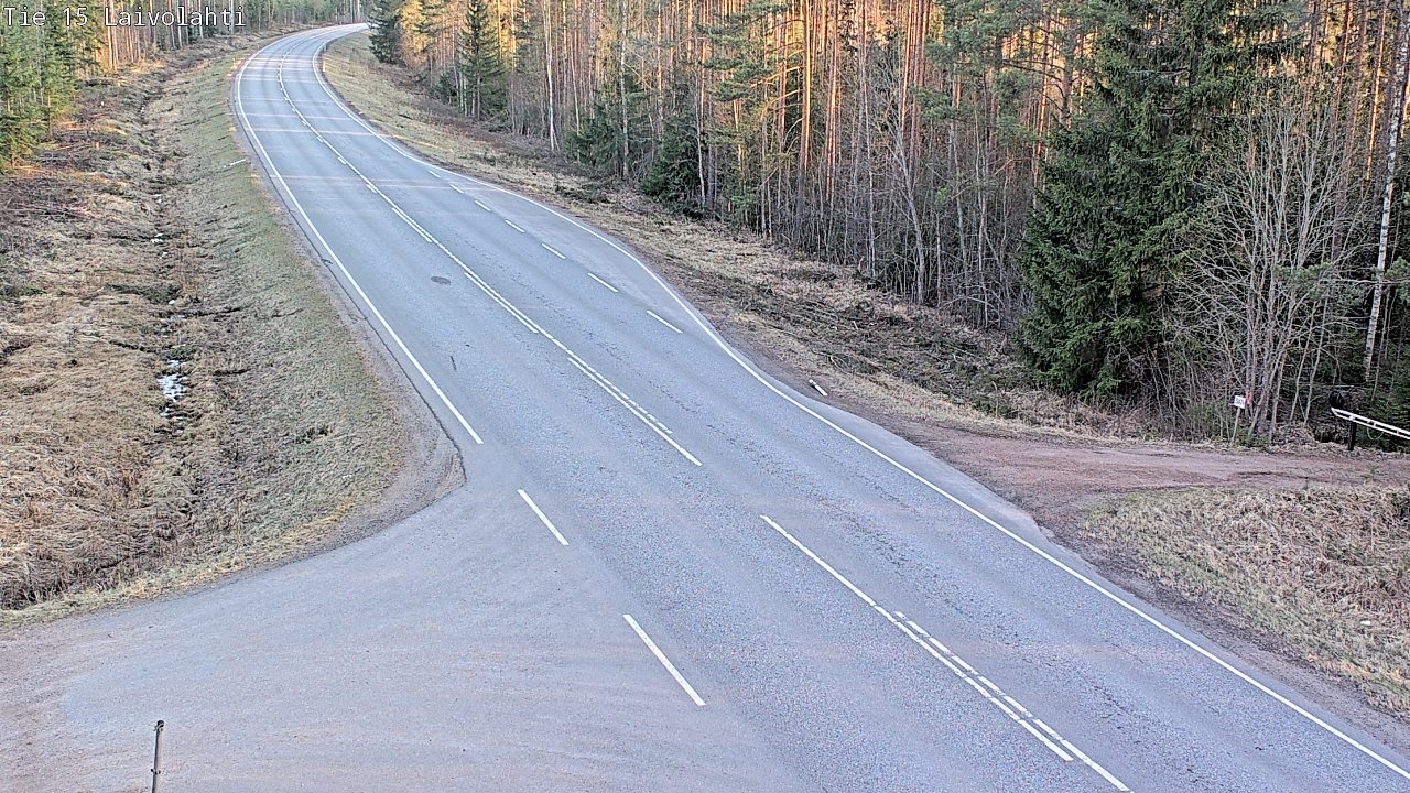 Weather Camera Image Väg 15 Laivolahti, Mäntyharju, Etelä-Savo