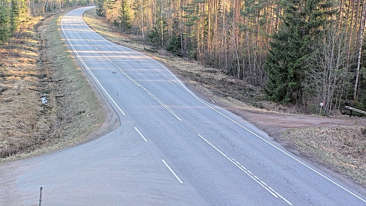 Weather Camera Image Väg 15 Laivolahti, Mäntyharju, Etelä-Savo