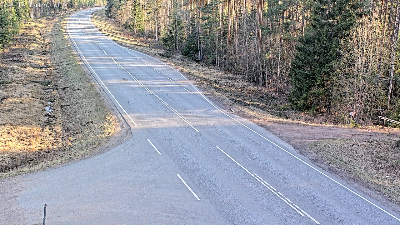 Weather Camera Image Väg 15 Laivolahti, Mäntyharju, Etelä-Savo