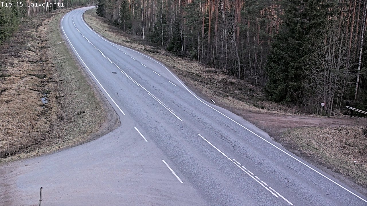 Weather Camera Image Väg 15 Laivolahti, Mäntyharju, Etelä-Savo