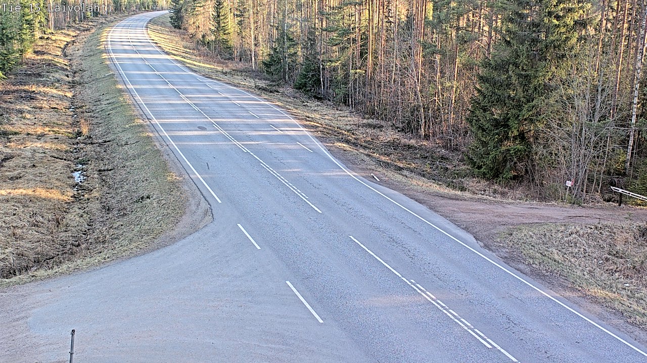 Weather Camera Image Väg 15 Laivolahti, Mäntyharju, Etelä-Savo