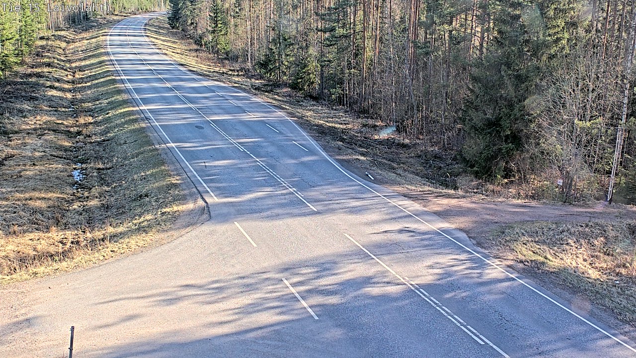 Weather Camera Image Väg 15 Laivolahti, Mäntyharju, Etelä-Savo