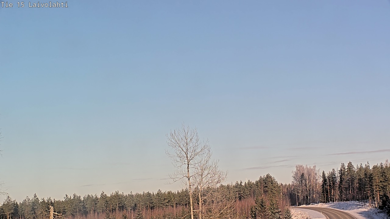 Weather Camera Image Väg 15 Laivolahti, Mäntyharju, Etelä-Savo