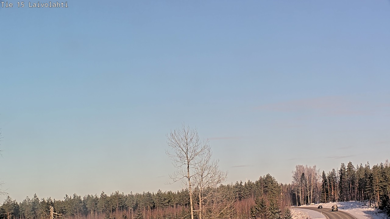 Weather Camera Image Väg 15 Laivolahti, Mäntyharju, Etelä-Savo