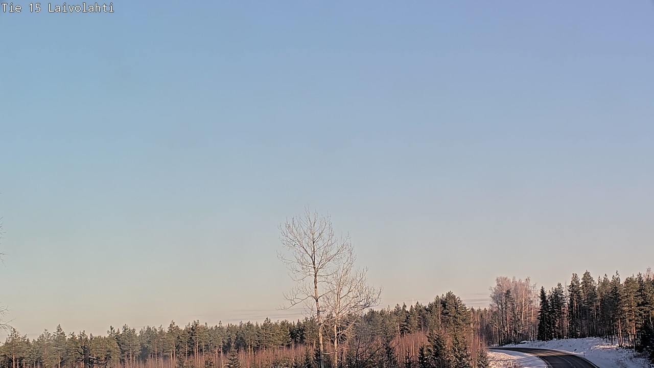 Weather Camera Image Väg 15 Laivolahti, Mäntyharju, Etelä-Savo