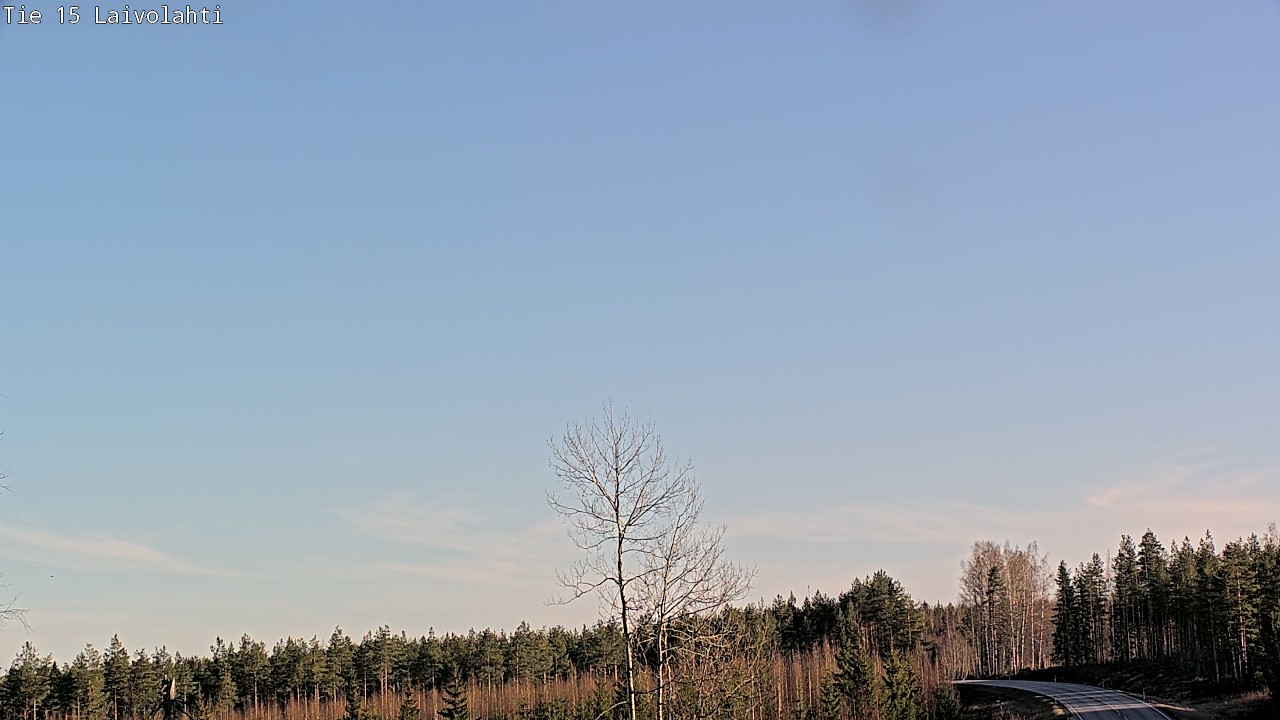 Weather Camera Image Väg 15 Laivolahti, Mäntyharju, Etelä-Savo