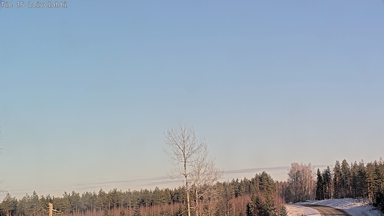Weather Camera Image Väg 15 Laivolahti, Mäntyharju, Etelä-Savo