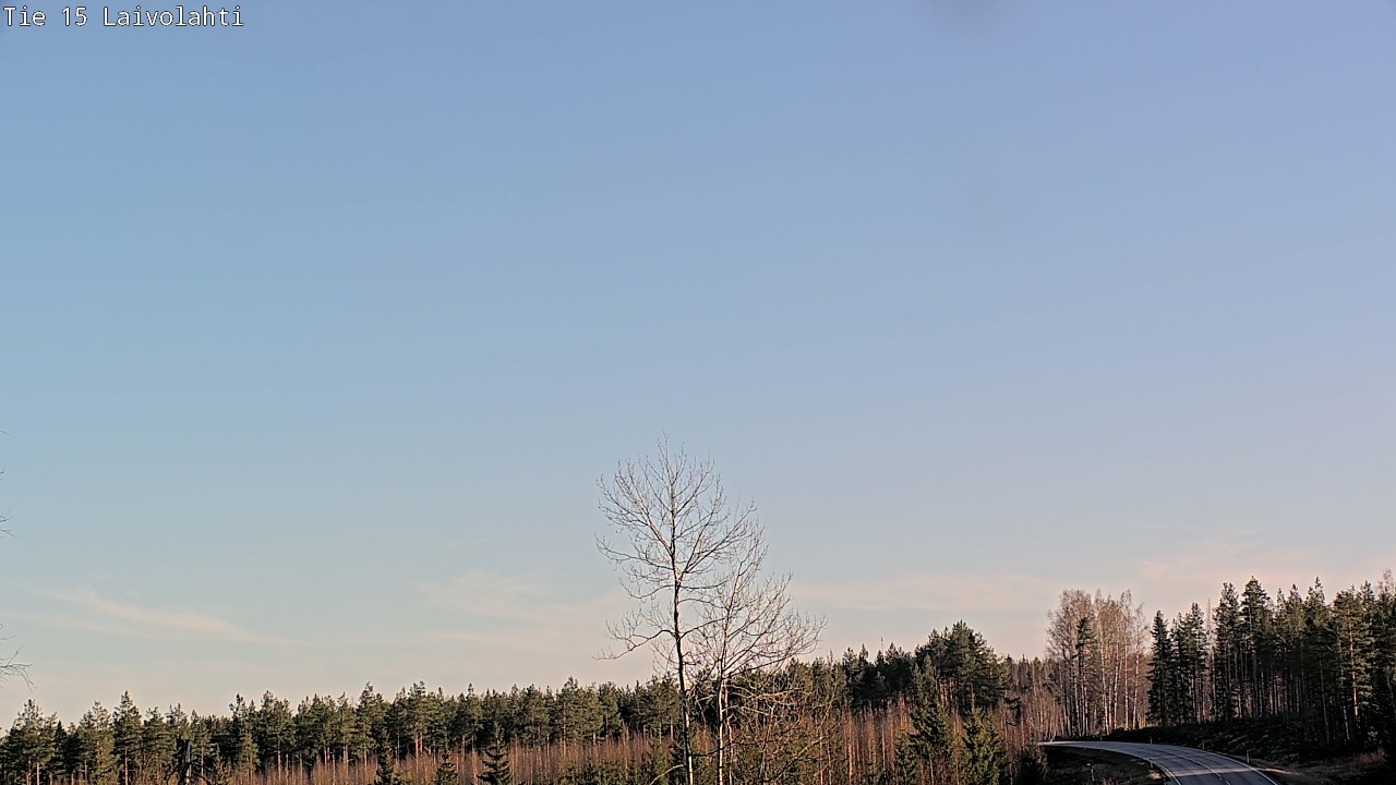 Weather Camera Image Väg 15 Laivolahti, Mäntyharju, Etelä-Savo