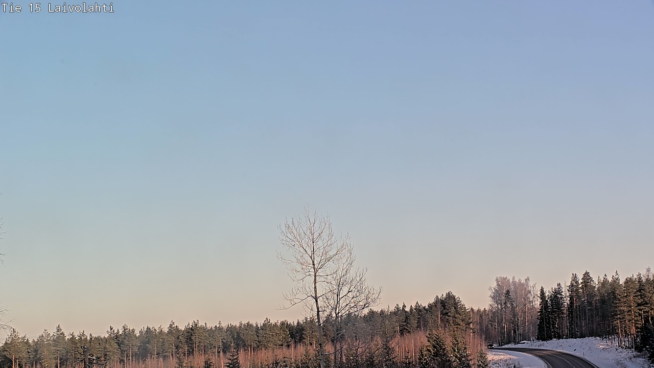 Weather Camera Image Väg 15 Laivolahti, Mäntyharju, Etelä-Savo
