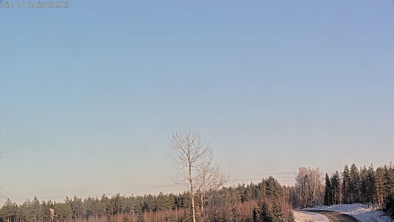 Weather Camera Image Väg 15 Laivolahti, Mäntyharju, Etelä-Savo
