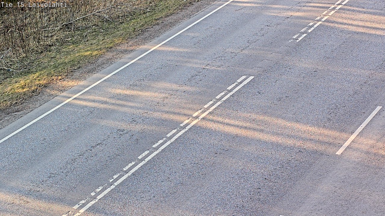 Weather Camera Image Väg 15 Laivolahti, Mäntyharju, Etelä-Savo