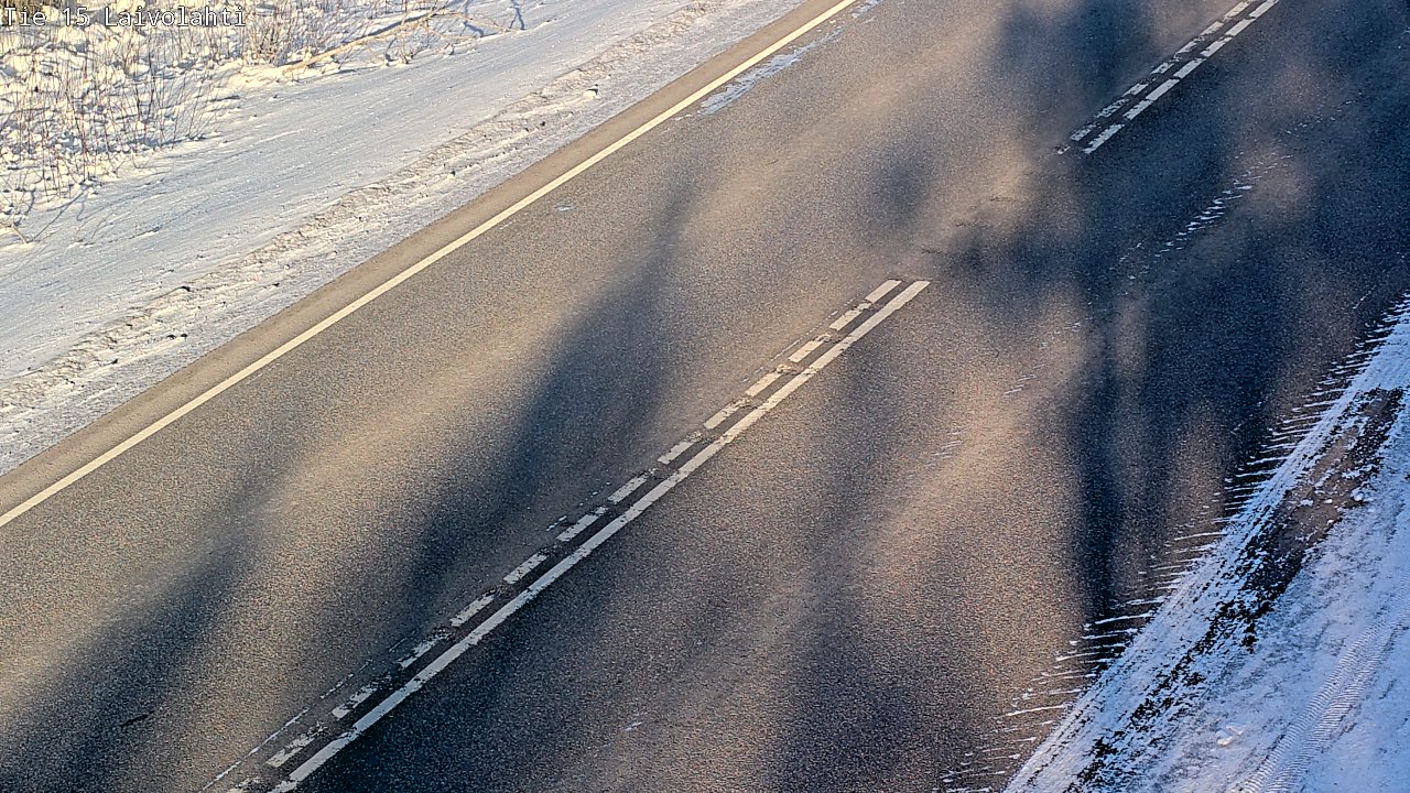 Weather Camera Image Väg 15 Laivolahti, Mäntyharju, Etelä-Savo