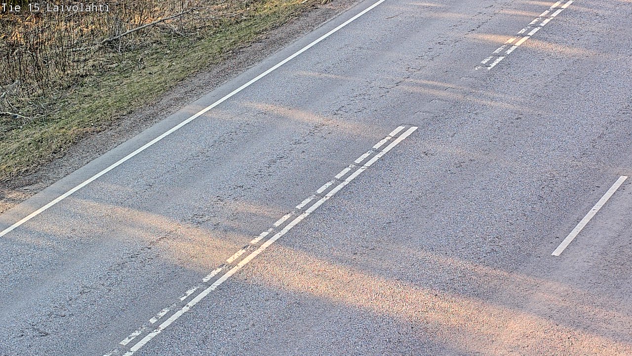 Weather Camera Image Väg 15 Laivolahti, Mäntyharju, Etelä-Savo