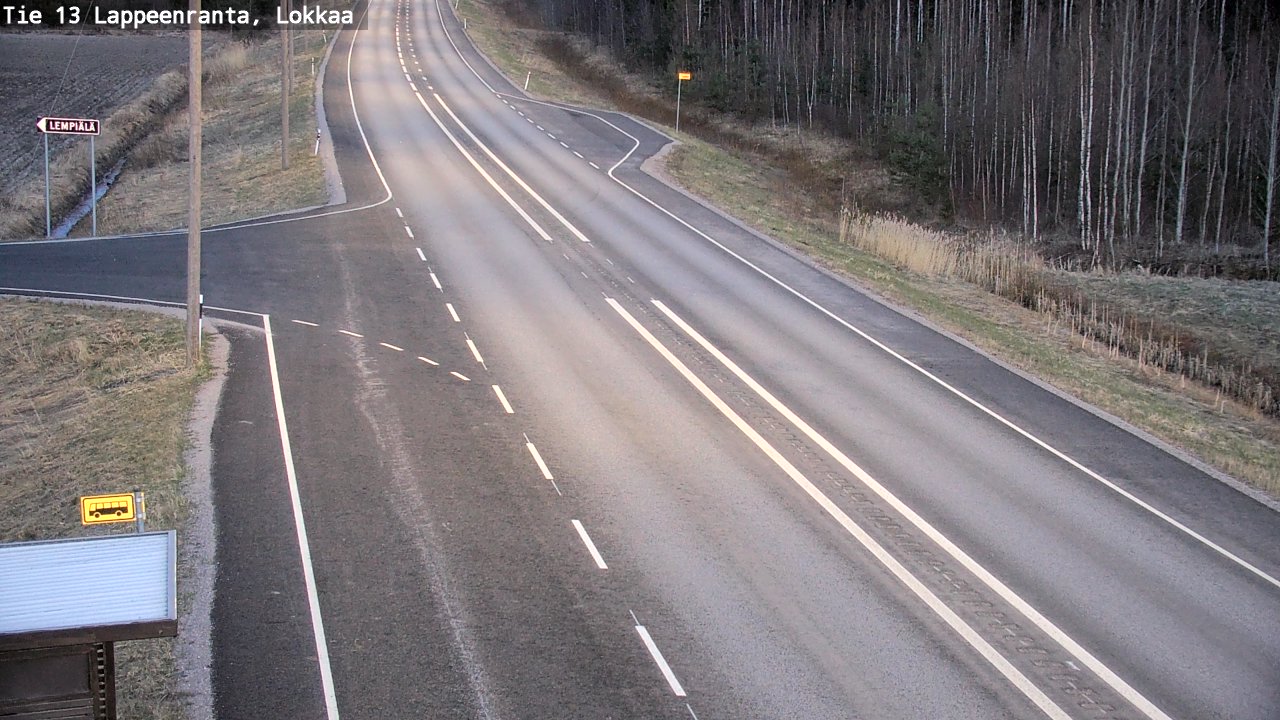 Weather Camera Image Väg 13 Lokkaa rakan, Lappeenranta, Etelä-Karjala