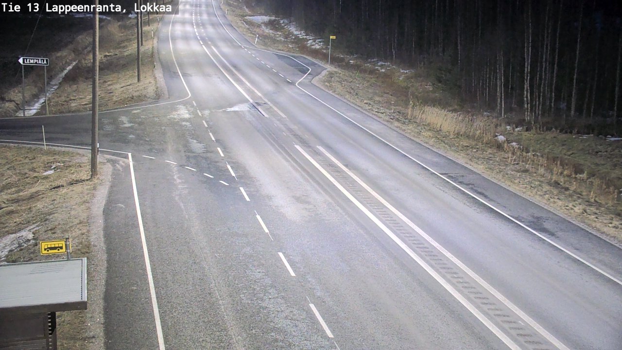 Weather Camera Image Road 13 Lokkaa straight, Lappeenranta, Etelä-Karjala