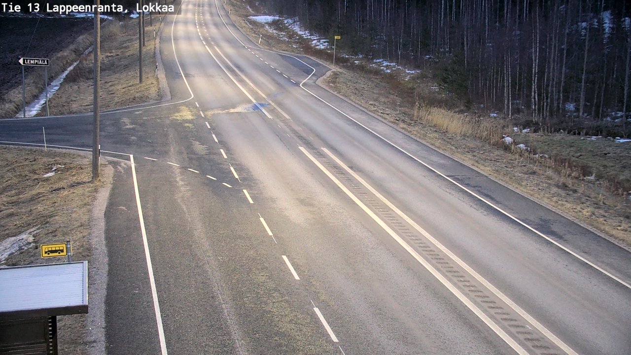 Weather Camera Image Road 13 Lokkaa straight, Lappeenranta, Etelä-Karjala