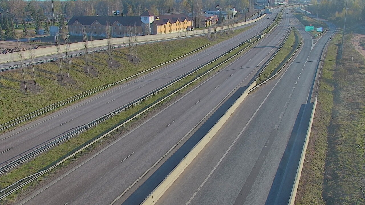 Weather Camera Image Väg 7 Kotka, Jumalniemi, Kotka, Kymenlaakso