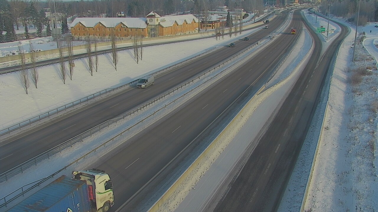 Weather Camera Image Väg 7 Kotka, Jumalniemi, Kotka, Kymenlaakso