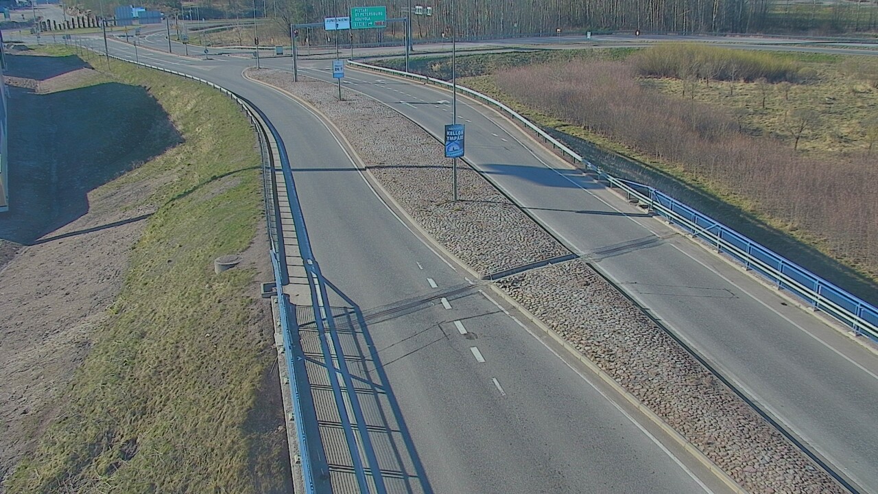 Weather Camera Image Väg 7 Kotka, Jumalniemi, Kotka, Kymenlaakso