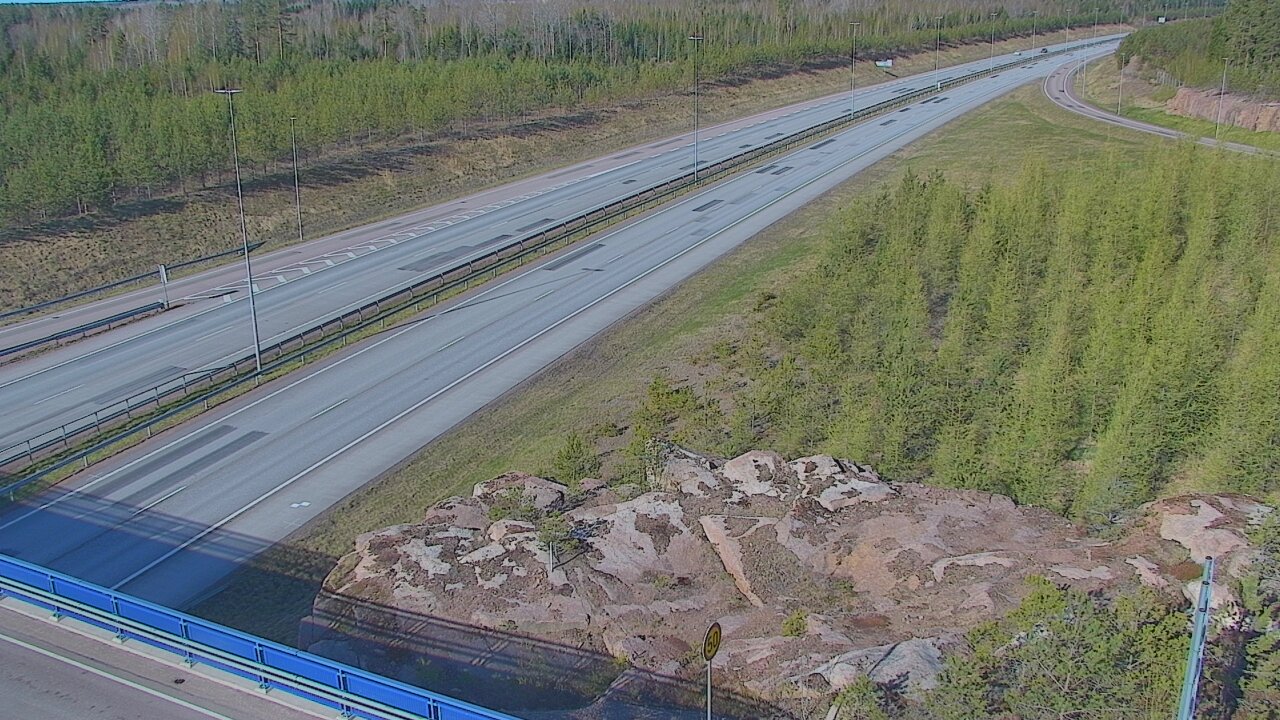 Weather Camera Image Väg 7 Pyttis, Ahvenkoski, Pyhtää, Kymenlaakso